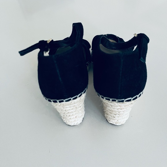 NWOT Marc Fisher Ruffle KICKOFF ESPADRILLE WEDGE SANDAL - Picture 6 of 6